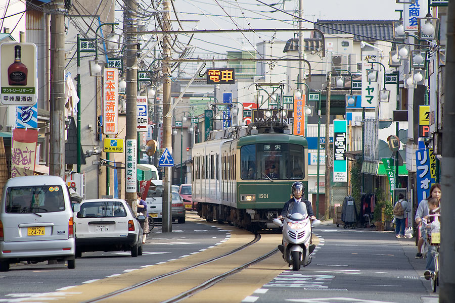 Enoshima electric railway
